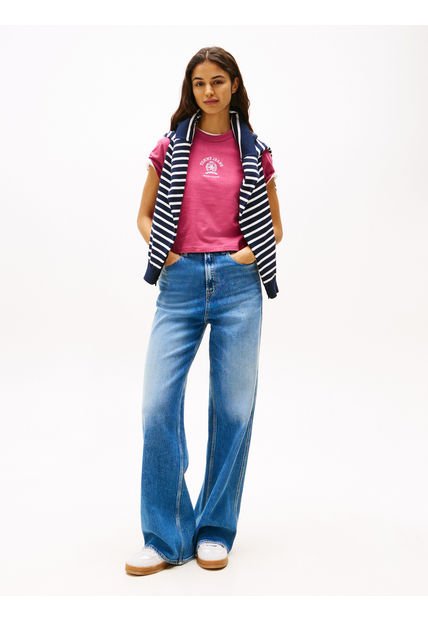 Camiseta Rosada Con Logo UniversitarioTommy Jeans