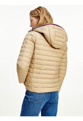 Cálida Chaqueta Con Un Diseño Contemporáneo Café Tommy Hilfiger