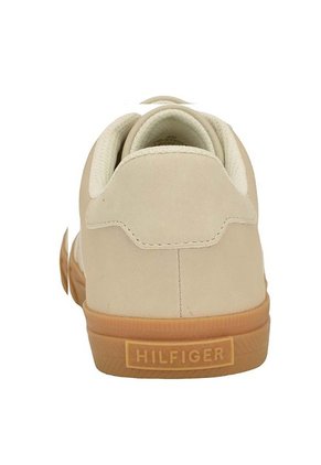 Tenis Beige De Corte Bajo Casuales Tommy Hilfiger
