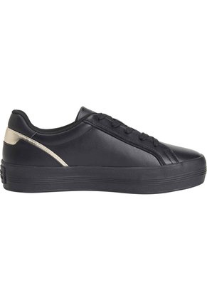 Tenis Negro De Cuero Con Suela Gruesa Tommy Hilfiger
