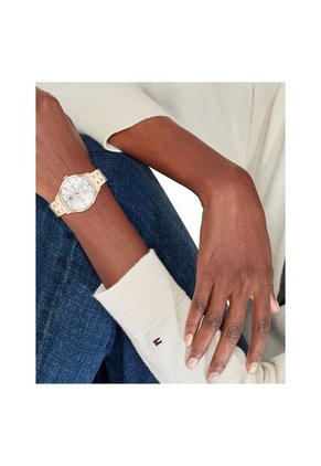 Reloj Tommy Hilfiger Modelo 1782752 Dorado Mujer