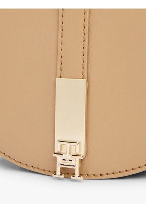 Bolso Beige Saddle Heritage Con Correa Cruzada Tommy Hilfiger