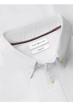 Camisa Blanca De Corte Regular Manga Larga Con Tejido Dobby Tommy Hilfiger