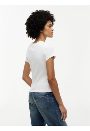 Camiseta Blanca De Corte Slim Con Escudo Tommy Hilfiger