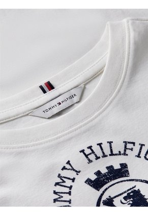Camiseta Blanca De Corte Slim Con Escudo Tommy Hilfiger