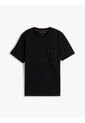 Camiseta Negra De Cuello Redondo Con Bolsillo Tommy Hilfiger de Tommy Hilfiger
