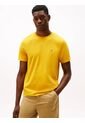 Camiseta Amarilla De Cuello Redondo Con Logo Bordado Tommy Hilfiger de Tommy Hilfiger