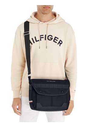 Bolso Con Bolso Pequeño Con Solapa Y Monograma Th Hombre Negro Tommy Hilfiger