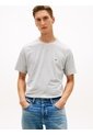 Camiseta Gris De Cuello Redondo Con Logo Bordado Tommy Hilfiger de Tommy Hilfiger