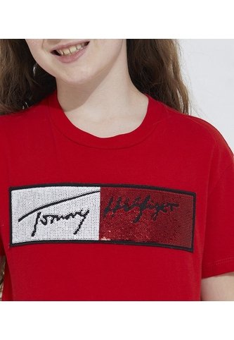 Camiseta Roja Para Niña Con Bandera Estampada De  Tommy Hilfiger Tommy Hilfiger