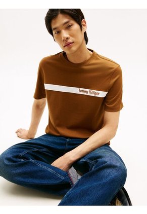 Camiseta Beige Con Diseño De Rayas Gráfica En El Pecho Tommy Hilfiger