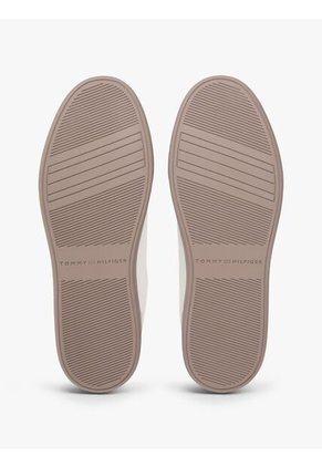 Tenis Beige De Cuero Con Mezcla De Texturas Tommy Hilfiger