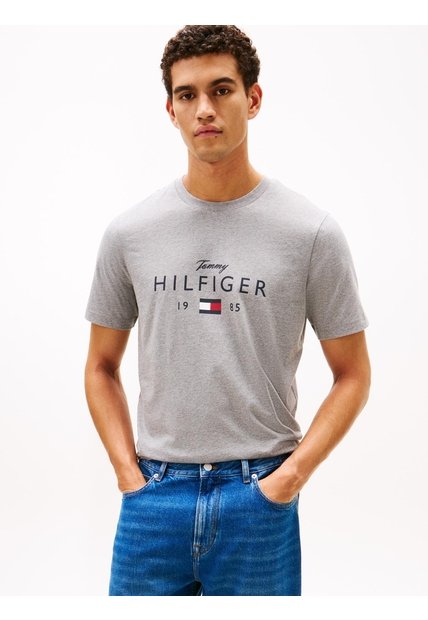 Camiseta Gris De Cuello Redondo Con Logo Gráfico Tommy Hilfiger