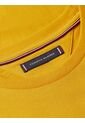 Camiseta Amarilla De Cuello Redondo Con Logo Bordado Tommy Hilfiger de Tommy Hilfiger