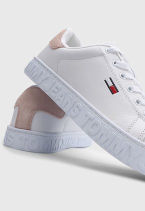 Tenis Lifestyle Blanco-Palo Rosa-Rojo Tommy Hilfiger Jeans Sneaker Pop