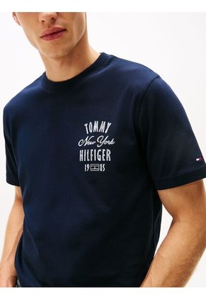 Camiseta Azul Con Logo Gráfico Tommy Hilfiger