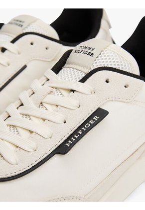 Tenis Blanco Deportivos Retro De Mezcla De Ante Tommy Hilfiger