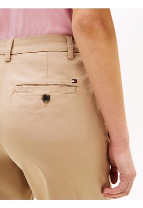 Pantalón Beige Chino Lavado Slim De Pierna Recta Tommy Hilfiger