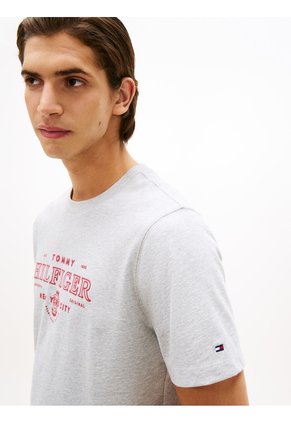 Camiseta Gris Heritage Con Logo Gráfico Tommy Hilfiger