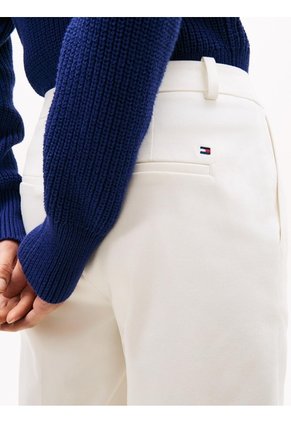Bermudas Blanco Con Cinturón Tommy Hilfiger