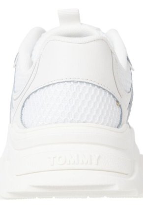 Tenis Blanco De Estilo Running Metalizadas Tommy Hilfiger
