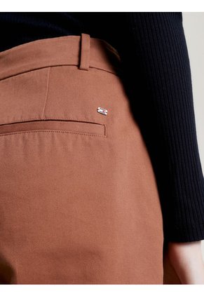 Pantalón Chino Essential Recto De Corte Slim Tommy Hilfiger