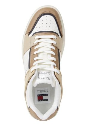 Tenis Beige The Brooklyn Híbridas De Cuero Tommy Hilfiger