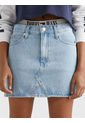 Minifalda De Jeans Izzie Con Parche Para Mujer Tommy Jeans de Tommy Hilfiger