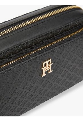 Bolso Negro Cruzado Tipo Cámara Con Monogramas TH Tommy Hilfiger