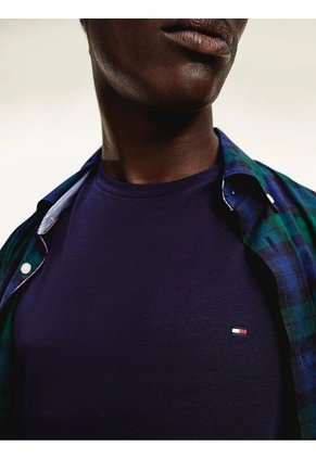 Camiseta De Manga Larga Con Corte Slim