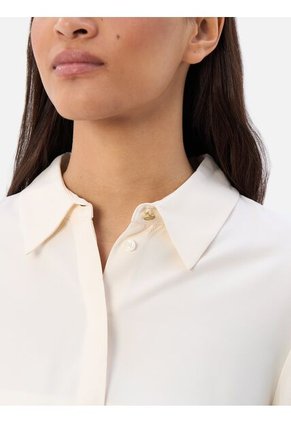 Camisa Beige De Corte Amplio Y Tapeta Oculta Tommy Hilfiger