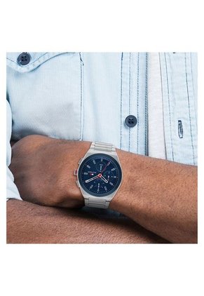 Reloj Para Hombre Tommy Hilfiger Connor 1791896 Plateado