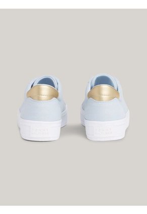 Tenis Celeste De Lona Con Talón Metalizado Tommy Hilfiger