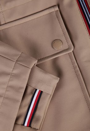 Chaqueta TOMMY HILFIGER Café