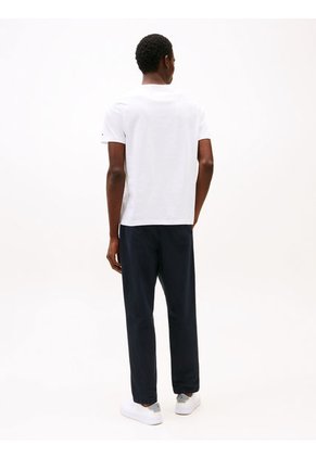 Camiseta Blanca De Cuello Redondo Con Logo Tommy Hilfiger