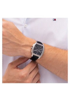 Reloj Tommy Hilfiger Modelo 1710761 Negro Hombre