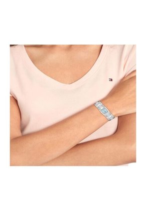 Reloj Tommy Hilfiger Modelo 1782797 Plateado Mujer