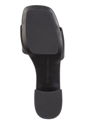 Mules Negro De Cuero Con Insignia TH Monogram Tommy Hilfiger