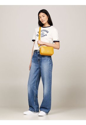 Bolso Amarillo Chic Con Bandolera Cruzada Tommy Hilfiger