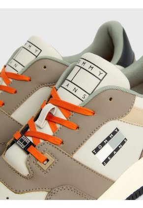 Tenis En Piel De Gran Calidad Hombre Beige Tommy Hilfiger