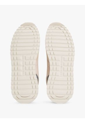 Tenis Beige De Ante Con Suela Dentada Tommy Hilfiger
