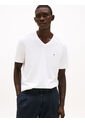 Camiseta Blanca De Cuello En V Tommy Hilfiger de Tommy Hilfiger