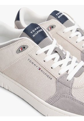 Tenis Gris De Ante Con Mezcla De Texturas Tommy Hilfiger