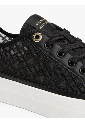 Tenis Negro De Malla Con Monogramas Bordados Tommy Hilfiger