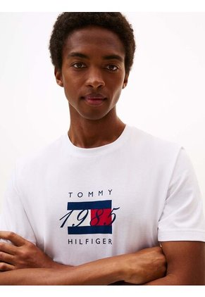 Camiseta Blanca De Punto Con Logo Gráfico Tommy Hilfiger