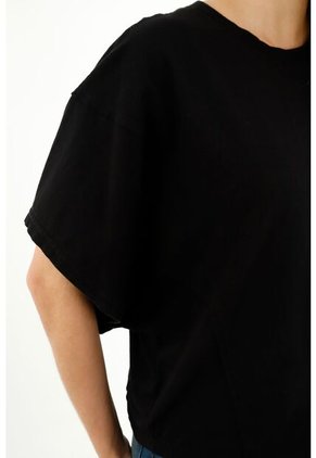 Camiseta Negra Oversize Para Mujer