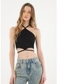 Topmark Camiseta Negra Crop Con Ajuste De Tiras Para Mujer de topmark