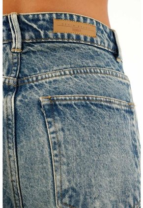 Jean Mom Tiro Alto Azul Para Mujer