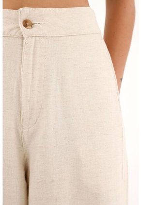 Topmark Pantalón Con Cortes En Delantero Crudo Para Mujer