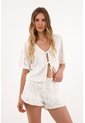 Topmark Short En Ojalillo Con Corte Globo Crudo Para Mujer de topmark